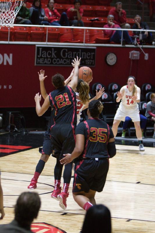 2015-01-11 13:43:05 ** Basketball, Damenbasketball, Danielle Rodriguez, Paige Crozon, USC, Utah Utes ** 