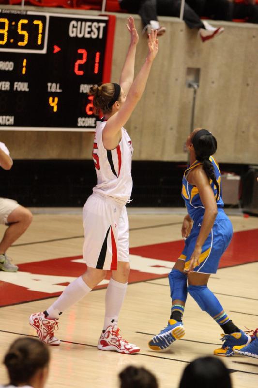 2014-03-02 14:38:24 ** Basketball, Damenbasketball, Michelle Plouffe, UCLA, Utah Utes ** 