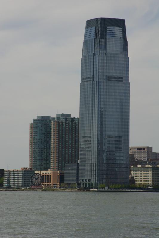 2006-05-07 13:51:14 ** New York ** Das 'Goldman Sachs Building' ist das höchste Gebäude in New Jersey.