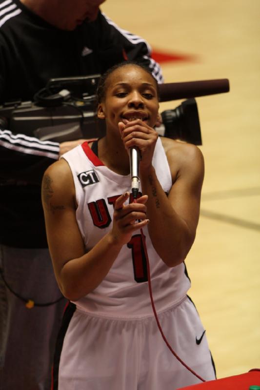 2011-02-19 18:58:25 ** Basketball, Damenbasketball, Janita Badon, New Mexico Lobos, Utah Utes ** 