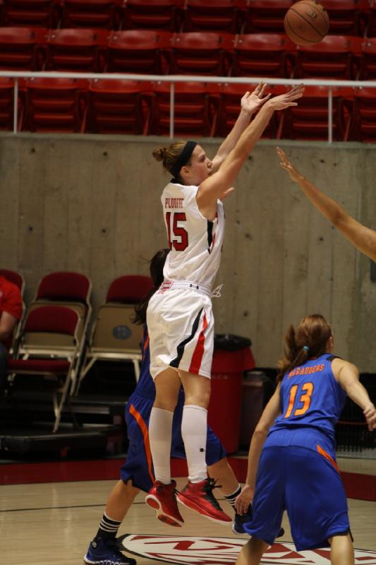 2013-11-01 17:51:12 ** Basketball, Damenbasketball, Michelle Plouffe, University of Mary, Utah Utes ** 