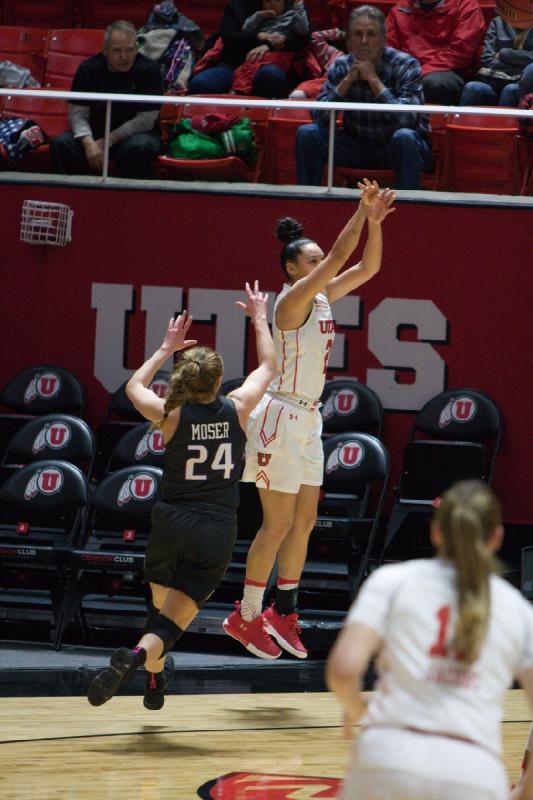 2018-02-18 14:33:52 ** Basketball, Damenbasketball, Megan Jacobs, Tori Williams, Utah Utes, Washington ** 