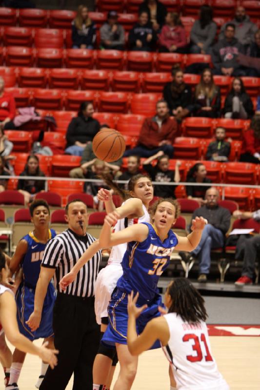 2013-12-30 18:59:56 ** Basketball, Ciera Dunbar, Damenbasketball, Emily Potter, UC Santa Barbara, Utah Utes ** 