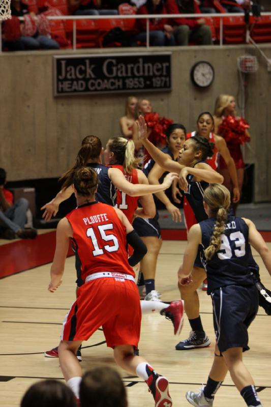 2012-12-08 16:12:13 ** Basketball, BYU, Damenbasketball, Iwalani Rodrigues, Michelle Plouffe, Taryn Wicijowski, Utah Utes ** 