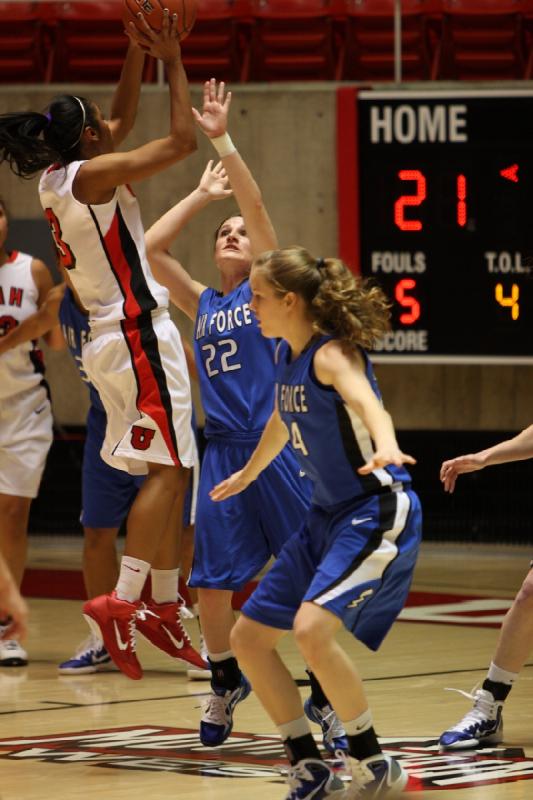 2011-01-05 19:35:21 ** Air Force, Basketball, Brittany Knighton, Damenbasketball, Iwalani Rodrigues, Utah Utes ** 