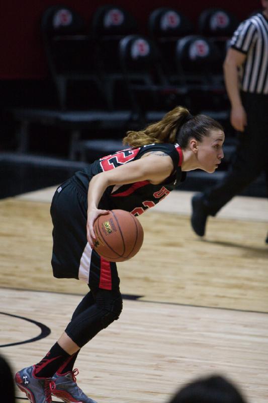 2015-01-09 18:30:02 ** Basketball, Damenbasketball, Danielle Rodriguez, UCLA, Utah Utes ** 