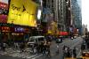 42. Straße am "Times Square". Im Broadway-Theater "New Amsterdam Theater" wird der "König der Löwen" aufgeführt.