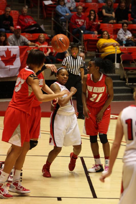 2011-02-19 18:23:57 ** Basketball, Damenbasketball, Janita Badon, New Mexico Lobos, Rachel Messer, Utah Utes ** 