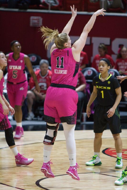 2015-02-20 19:11:18 ** Basketball, Cheyenne Wilson, Damenbasketball, Danielle Rodriguez, Oregon, Taryn Wicijowski, Utah Utes ** 