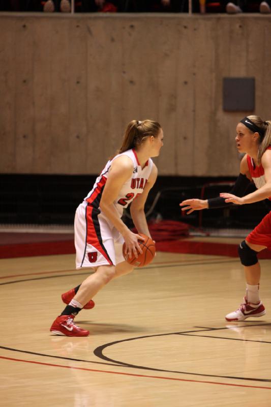 2011-02-19 17:15:41 ** Allison Gida, Basketball, Damenbasketball, New Mexico Lobos, Utah Utes ** 