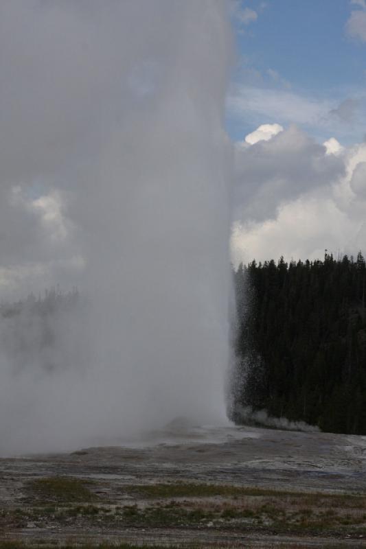 2009-08-03 15:57:03 ** Yellowstone National Park ** 