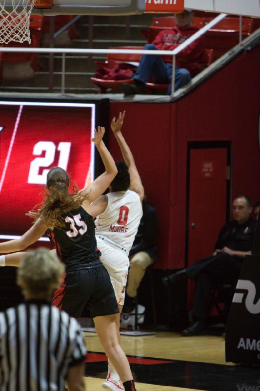 2018-11-26 19:32:16 ** Basketball, Damenbasketball, Kiana Moore, Seattle University, Utah Utes ** 