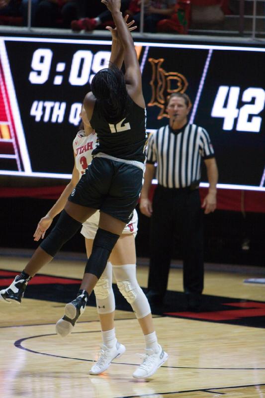 2018-11-16 20:17:20 ** Basketball, Damenbasketball, Long Beach State, Niyah Becker, Utah Utes ** 