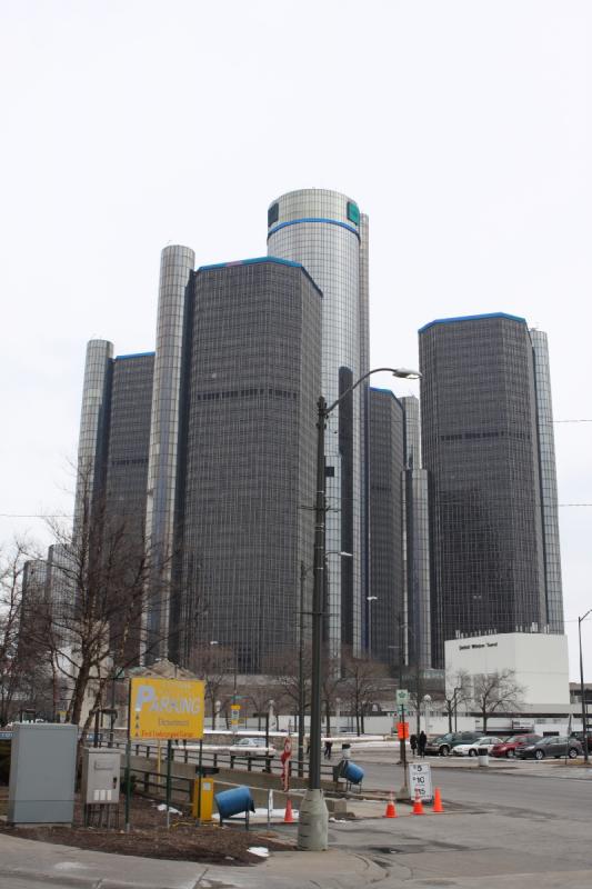 2014-03-08 14:04:17 ** Detroit, Michigan ** The company headquarters of General Motors at the Detroit River.