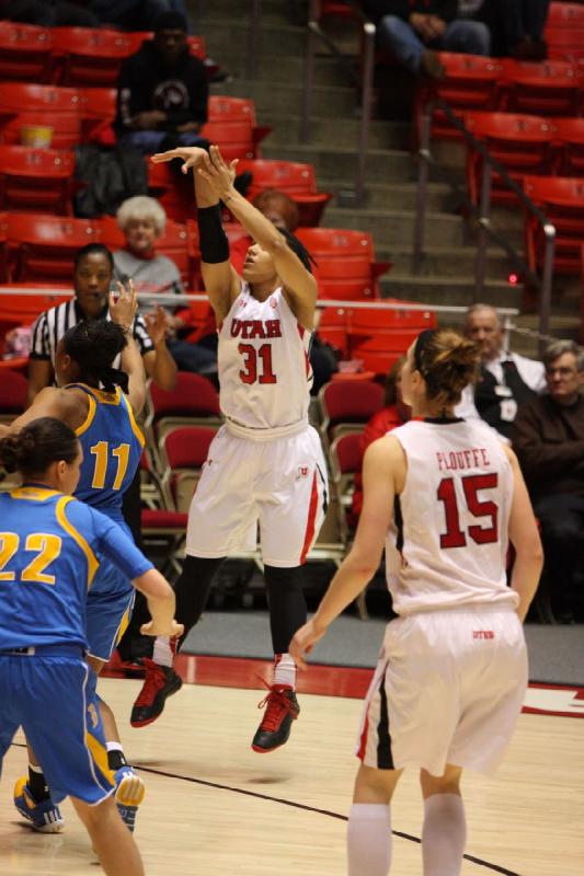 2014-03-02 15:04:09 ** Basketball, Ciera Dunbar, Michelle Plouffe, UCLA, Utah Utes, Women's Basketball ** 