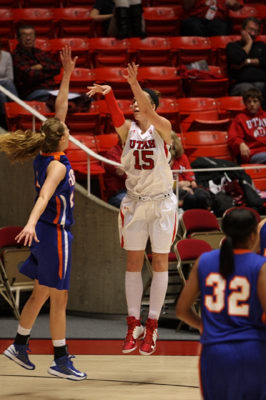 2012-12-15 16:07:36 ** Basketball, Damenbasketball, Houston Baptist Huskies, Michelle Plouffe, Utah Utes ** 