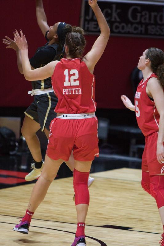 2018-02-01 19:36:12 ** Basketball, Colorado, Damenbasketball, Emily Potter, Megan Huff, Utah Utes ** 