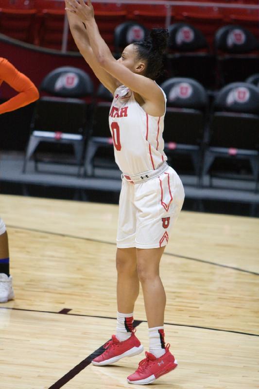 2017-11-27 19:11:53 ** Basketball, Kiana Moore, Utah Utes, UT Arlington, Women's Basketball ** 