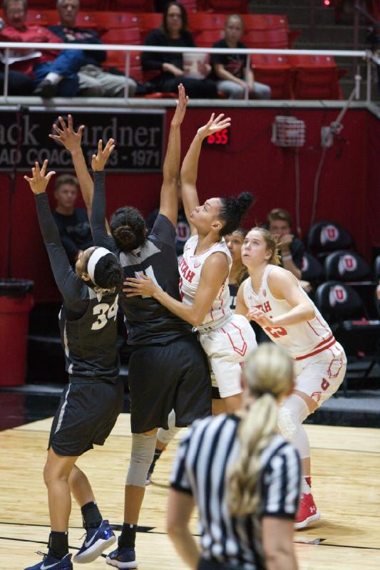 2017-11-10 18:55:08 ** Basketball, Damenbasketball, Kiana Moore, Maurane Corbin, Nevada, Utah Utes ** 