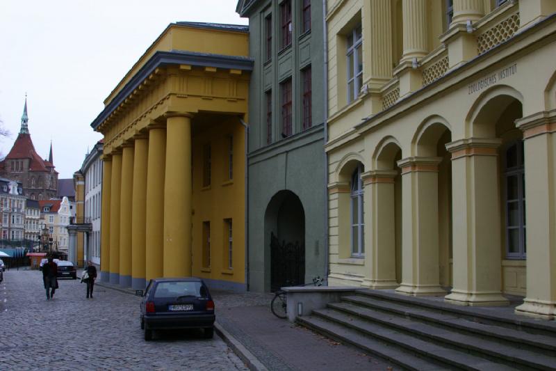 2006-11-26 14:27:38 ** Deutschland, Rostock ** Teil der Rostocker Universität.