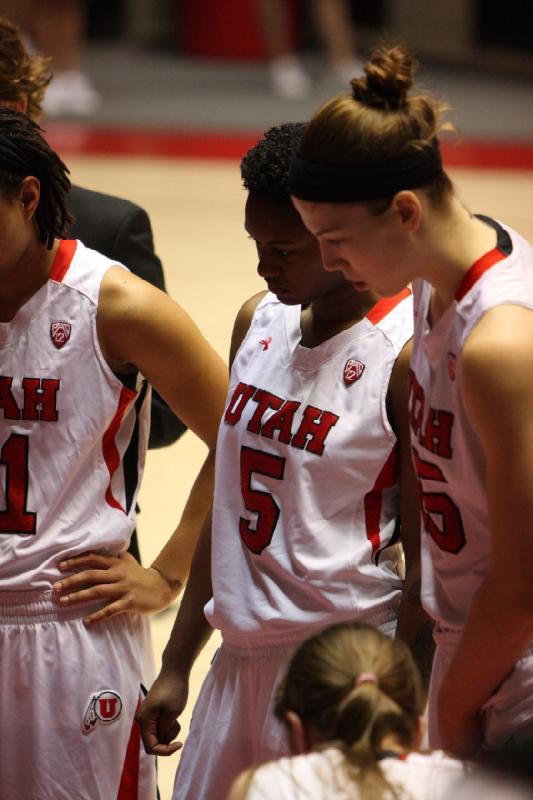 2014-02-16 15:06:47 ** Basketball, Cheyenne Wilson, Ciera Dunbar, Damenbasketball, Michelle Plouffe, Utah Utes, Washington ** 