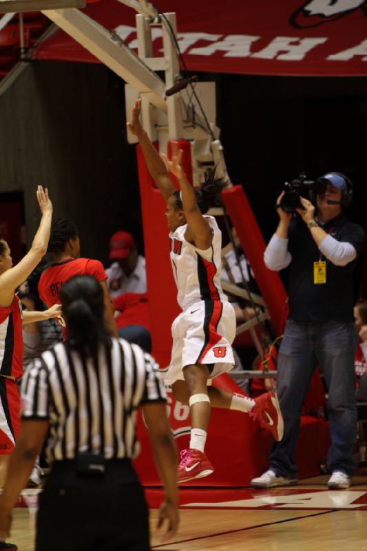 2011-02-01 20:38:48 ** Basketball, Janita Badon, UNLV, Utah Utes, Women's Basketball ** 