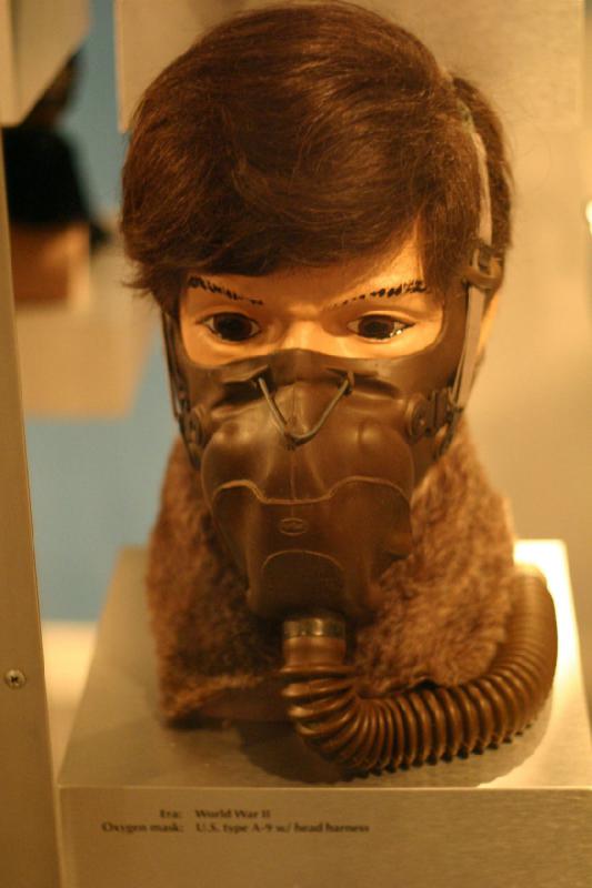 2007-04-08 14:52:54 ** Air Force, Hill AFB, Utah ** Oxygen mask U.S. type A-9 with head harness from World War II.