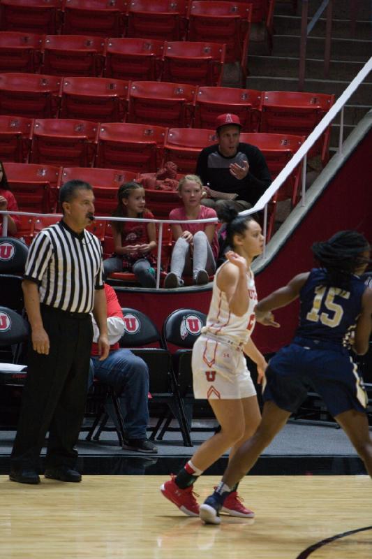 2017-12-21 13:07:49 ** Basketball, Damenbasketball, Oral Roberts, Tori Williams, Utah Utes ** 