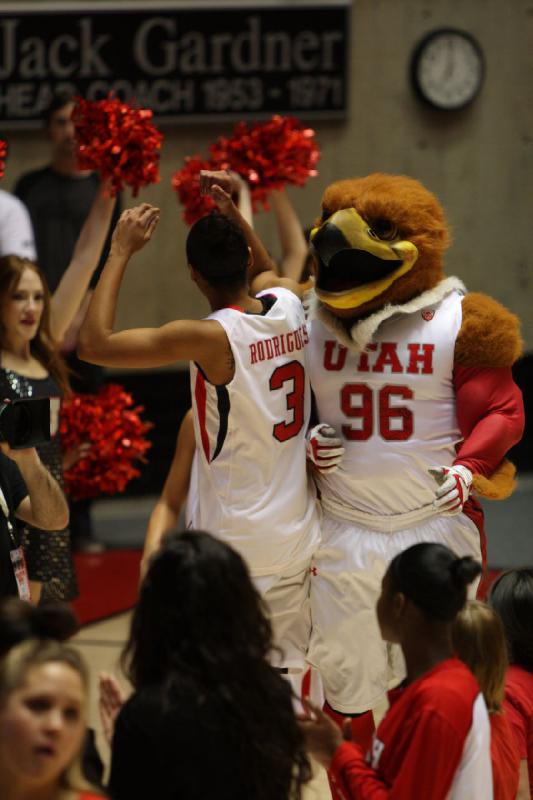 2013-01-18 18:59:21 ** Arizona, Basketball, Damenbasketball, Iwalani Rodrigues, Swoop, Utah Utes ** 