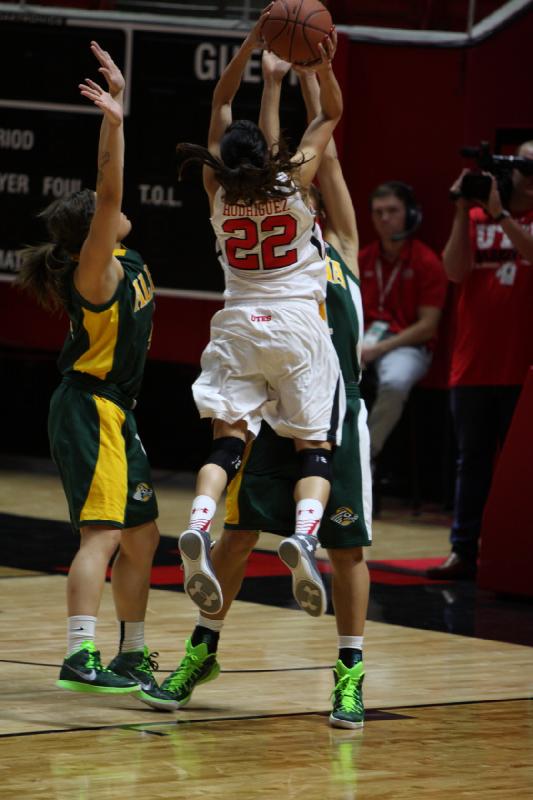 2014-11-05 19:06:42 ** Alaska Anchorage, Basketball, Damenbasketball, Danielle Rodriguez, Utah Utes ** 