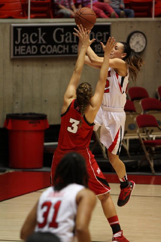 2013-11-15 19:19:16 ** Basketball, Ciera Dunbar, Damenbasketball, Danielle Rodriguez, Nebraska, Utah Utes ** 