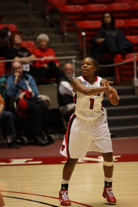 2010-12-06 20:05:18 ** Basketball, Damenbasketball, Janita Badon, Utah Utes, Westminster ** 