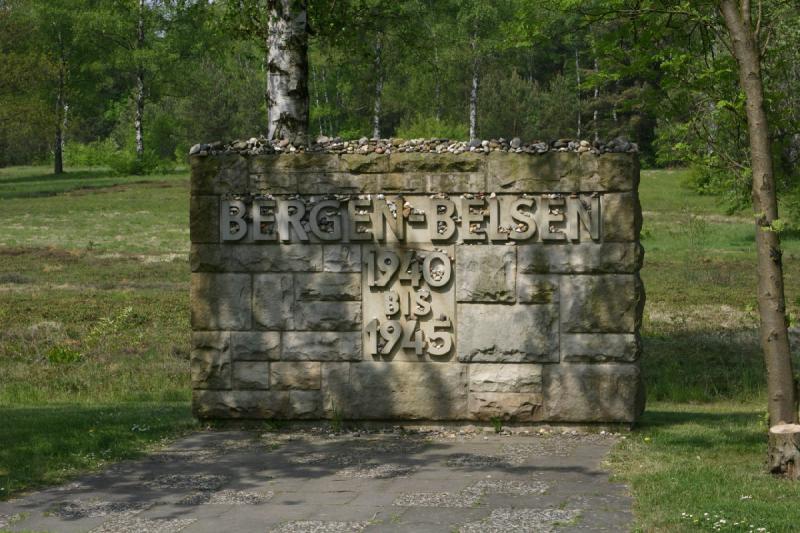 2008-05-13 11:54:16 ** Bergen-Belsen, Deutschland, Konzentrationslager ** Bergen-Belsen war von 1940 bis 1945 Kriegsgefangen- und Konzentrationslager.