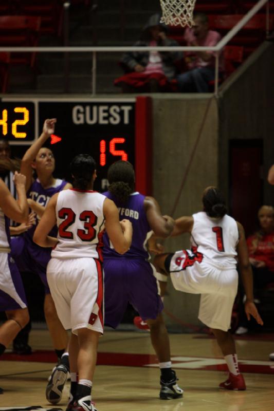 2011-01-22 18:25:19 ** Basketball, Brittany Knighton, Janita Badon, TCU, Utah Utes, Women's Basketball ** 