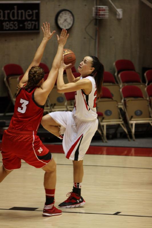 2013-11-15 19:19:15 ** Basketball, Damenbasketball, Danielle Rodriguez, Nebraska, Utah Utes ** 