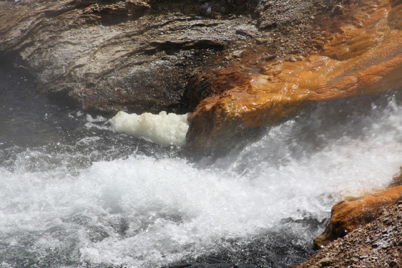 2008-08-15 14:37:01 ** Yellowstone National Park ** 