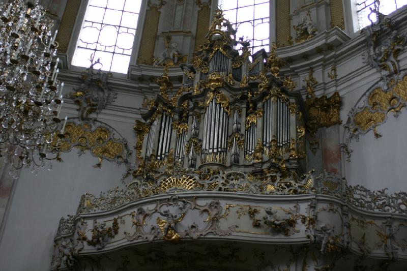 2005-08-20 15:19:11 ** Deutschland, München ** Orgel in der Kirche.