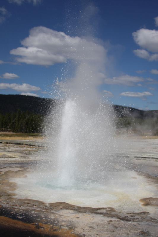 2008-08-15 12:16:56 ** Yellowstone National Park ** 