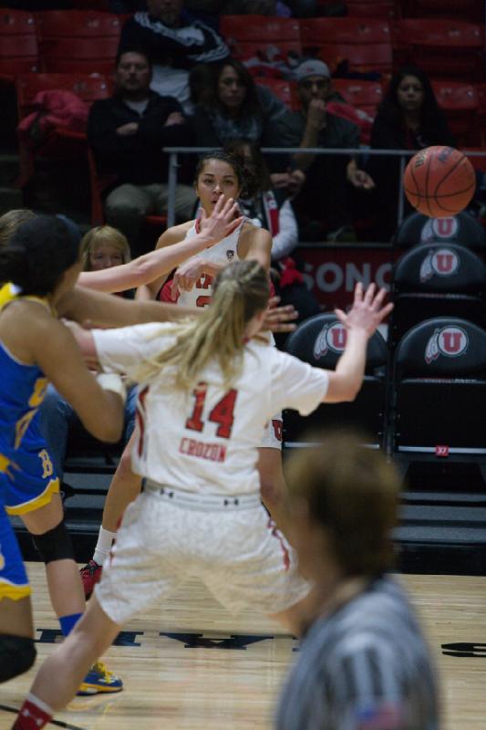 2016-01-31 15:31:14 ** Basketball, Damenbasketball, Malia Nawahine, Paige Crozon, UCLA, Utah Utes ** 