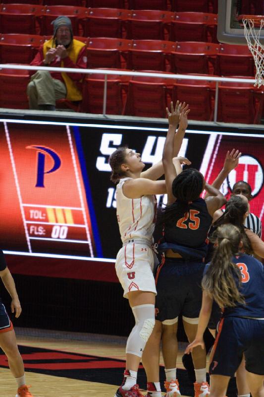 2017-12-05 18:06:59 ** Basketball, Damenbasketball, Emily Potter, Pepperdine, Utah Utes ** 