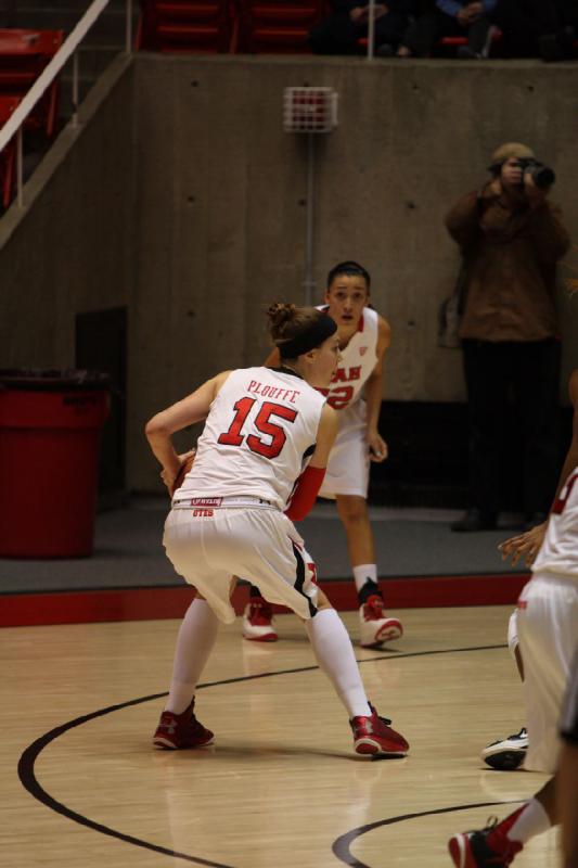 2013-01-04 18:13:28 ** Basketball, Cal, Damenbasketball, Danielle Rodriguez, Iwalani Rodrigues, Michelle Plouffe, Utah Utes ** 