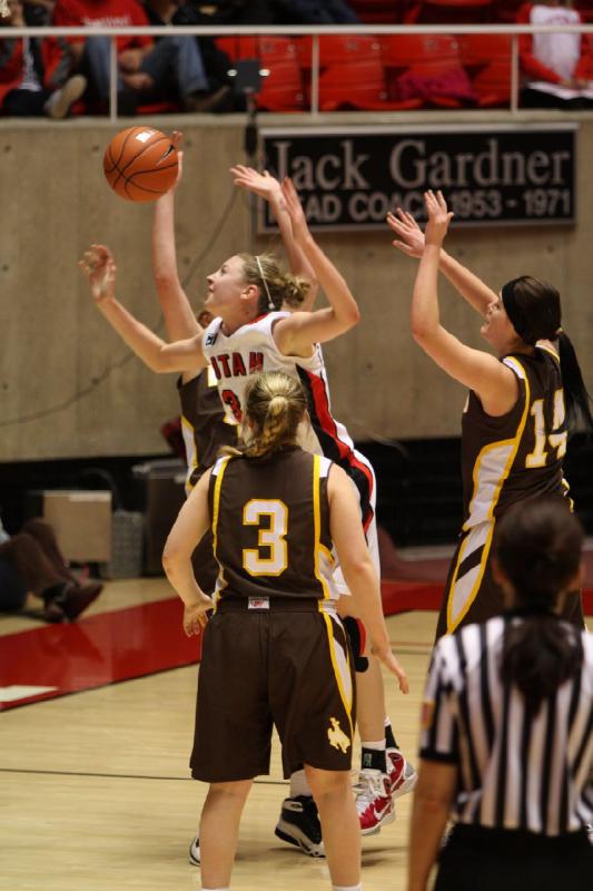 2011-01-15 16:15:52 ** Basketball, Damenbasketball, Diana Rolniak, Utah Utes, Wyoming ** 