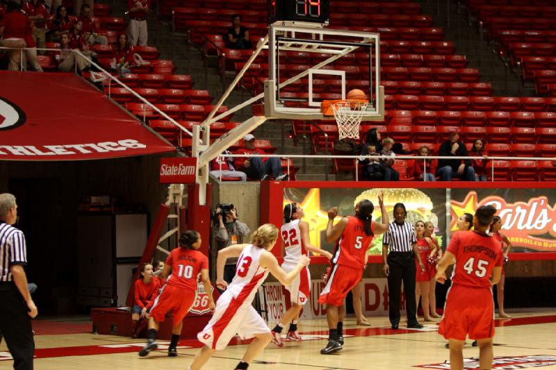 2010-01-16 15:17:49 ** Basketball, Halie Sawyer, Rachel Messer, UNLV, Utah Utes, Women's Basketball ** 