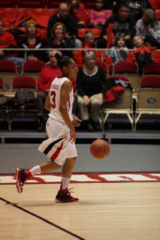 2013-02-24 14:25:43 ** Basketball, Damenbasketball, Iwalani Rodrigues, Utah Utes, Washington State ** 