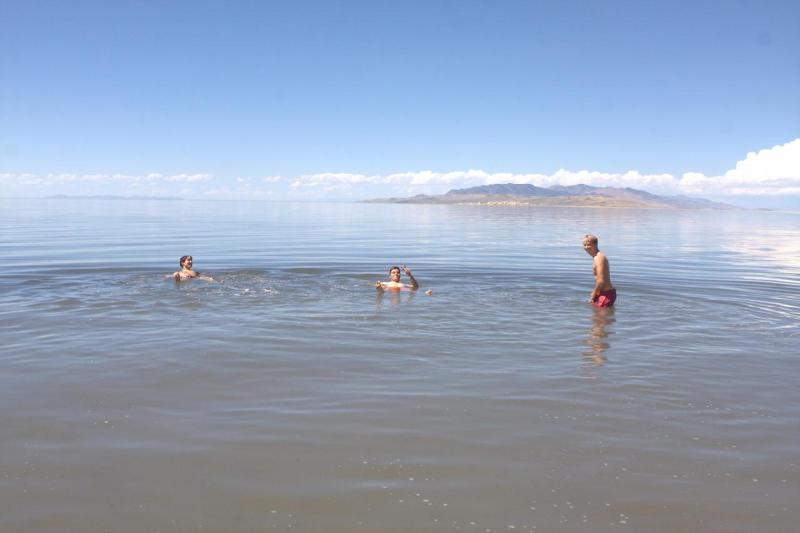 2014-08-15 14:38:46 ** Antelope Island, Manuel, Marc, Robin, Utah ** 