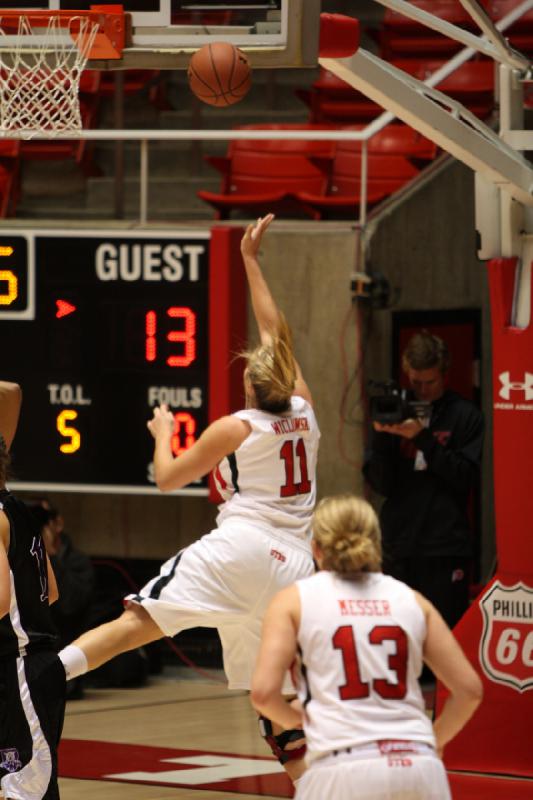 2011-12-01 19:09:22 ** Basketball, Rachel Messer, Taryn Wicijowski, Utah Utes, Weber State, Women's Basketball ** 