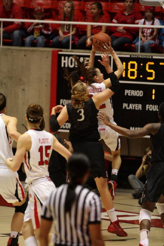 2014-01-10 18:03:32 ** Basketball, Danielle Rodriguez, Emily Potter, Michelle Plouffe, Stanford, Utah Utes, Women's Basketball ** 