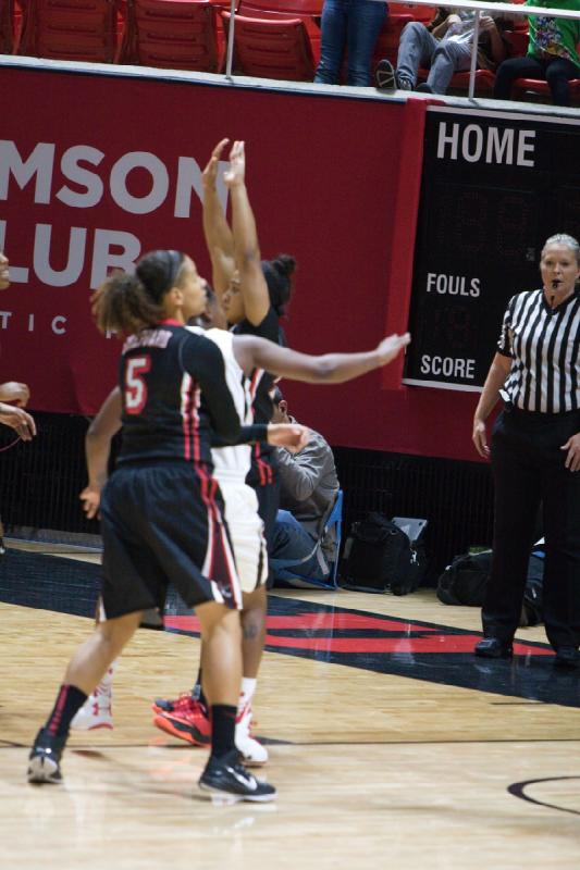 2014-12-06 15:12:17 ** Basketball, Cheyenne Wilson, Damenbasketball, UNLV, Utah Utes ** 