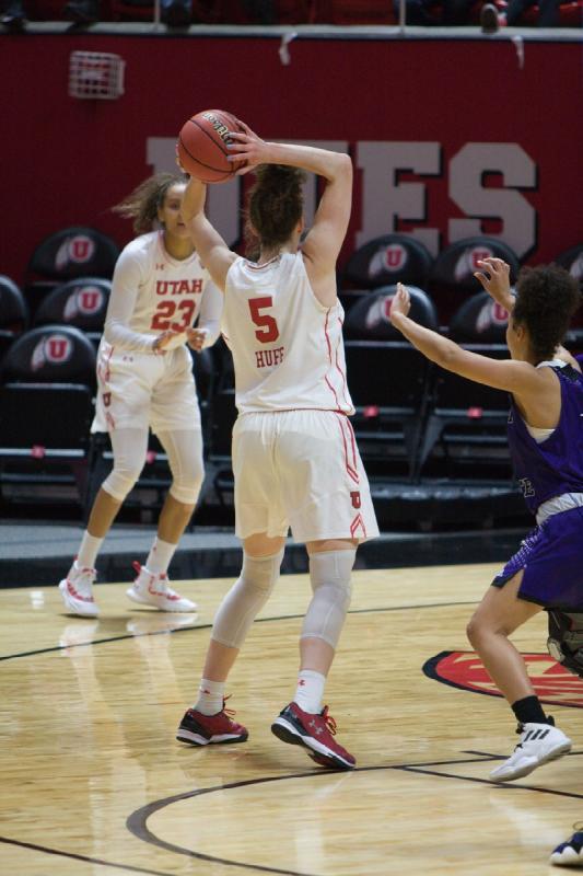 2018-12-15 14:39:00 ** Basketball, Damenbasketball, Daneesha Provo, Megan Huff, Utah Utes, Weber State ** 