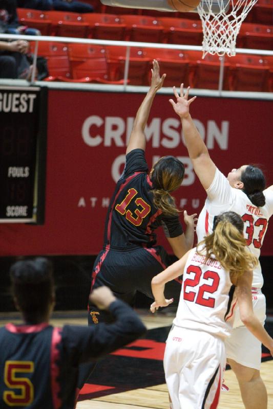 2015-01-11 12:04:20 ** Basketball, Damenbasketball, Danielle Rodriguez, Joeseta Fatuesi, USC, Utah Utes ** 